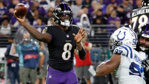 Lamar Jackson throws a pass during the Ravens' comeback win against the Colts on Monday Night Football